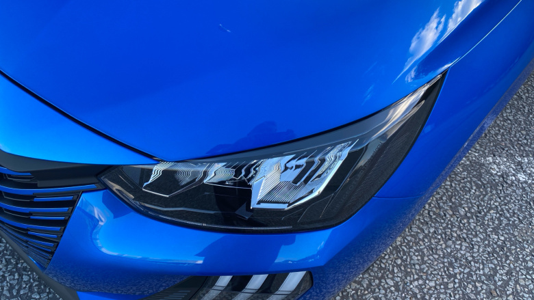 Peugeot 208 1.2 Hybrid 110 Allure 5dr e-DSC6 Petrol Hatchback